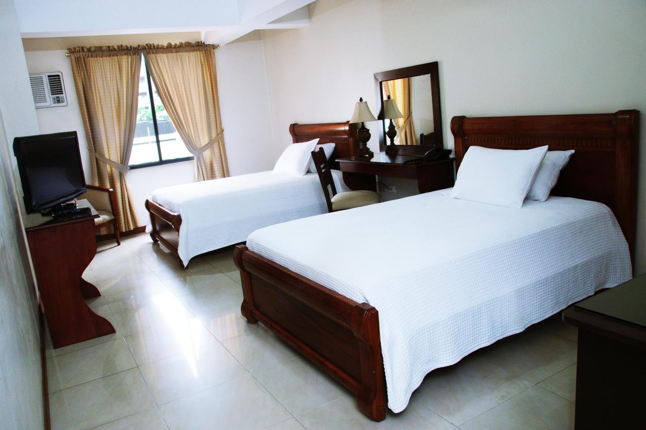 Marcelius Business Hotel Гуаякуил Екстериор снимка